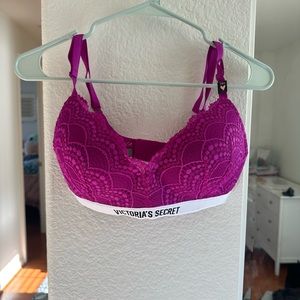 Magenta NWT Victorias Secret Bra
